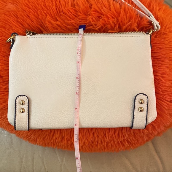 Wristlet - Picture 6 of 7